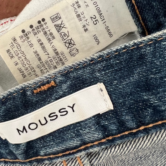 MOUSSY Distressed Jeans BOGO SALE - Picture 6 of 10